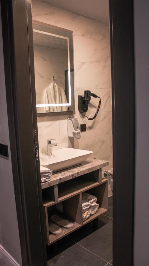 Talles City Hotel Izmir Eksteriør billede