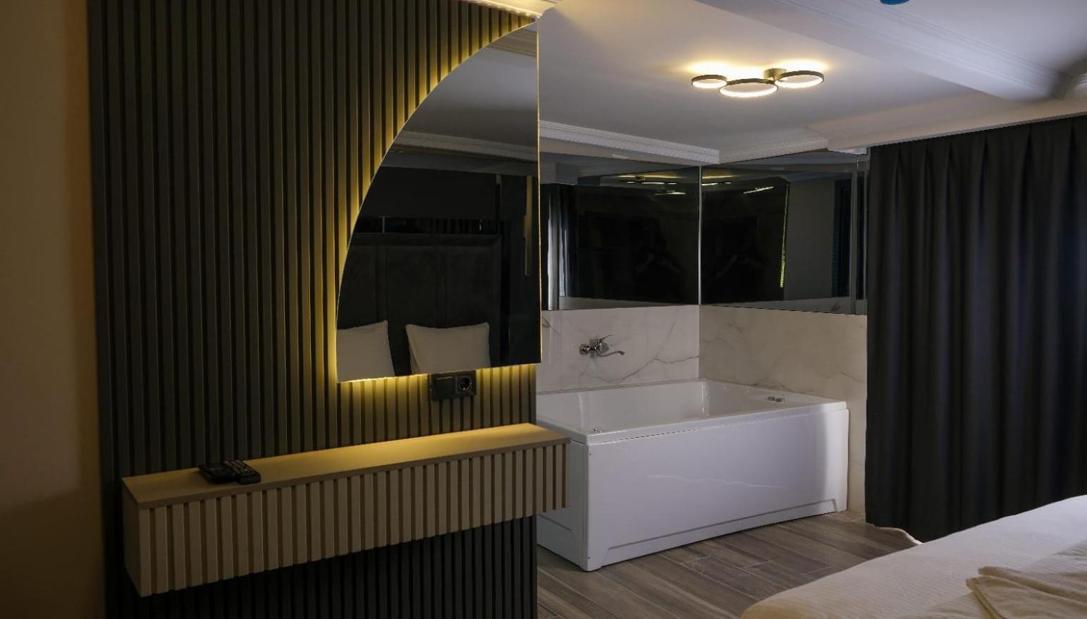 Talles City Hotel Izmir Eksteriør billede